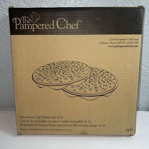 Pampered Chef Set of‎ 2 Microwave Chip Makers Silicone Gray #1241-New In Box